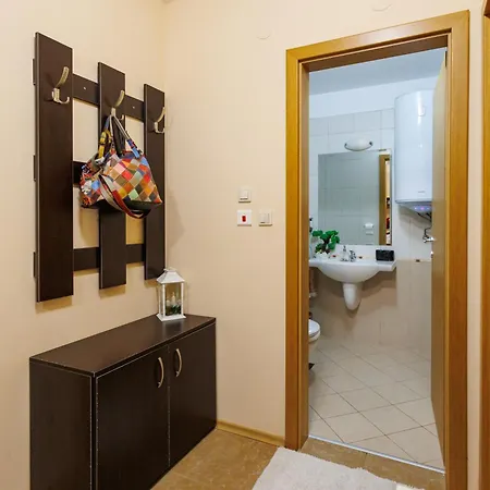 Garden Aspen A008 * Μπάνσκο