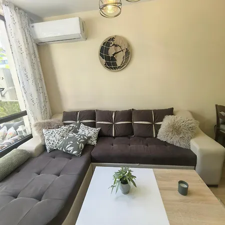 Garden Aspen A008 Apartment Bansko