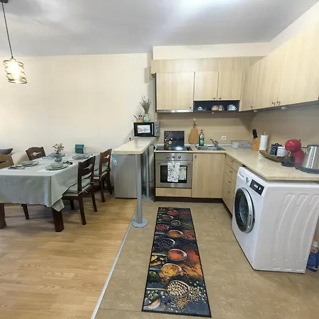 Διαμέρισμα Garden Aspen A008 *