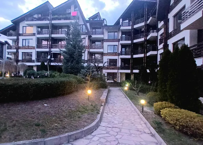 Garden Aspen A008 Apartment *