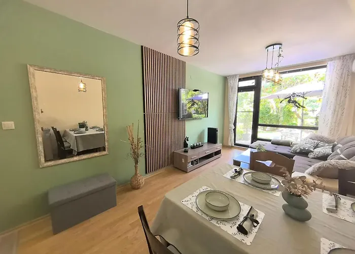 Garden Aspen A008 Apartment Bansko